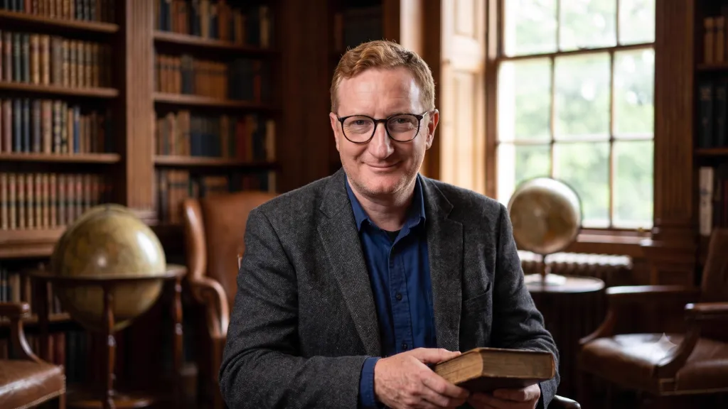 Preview of Gareth Montgomery's tutor introduction video